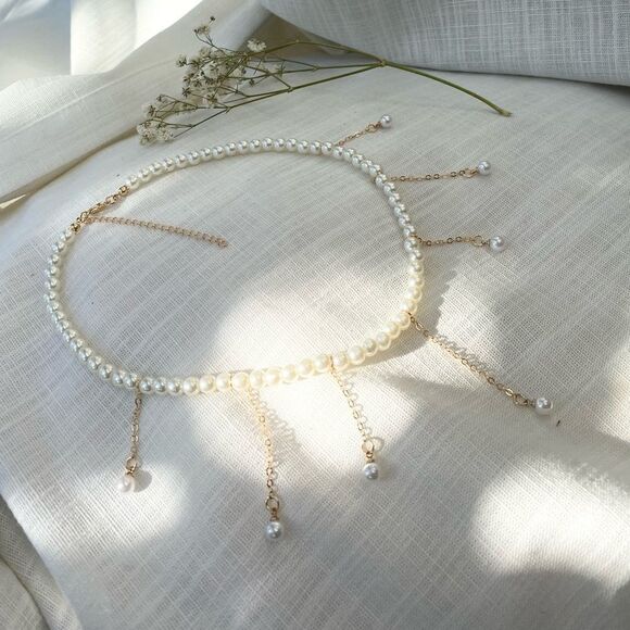 Faux pearl necklace ✨🤍✨ - Picture 3 of 6